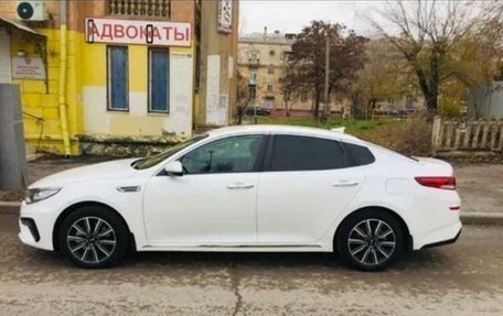 KIA Optima IV, 2018 год, 2 200 000 рублей, 6 фотография