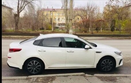 KIA Optima IV, 2018 год, 2 200 000 рублей, 18 фотография