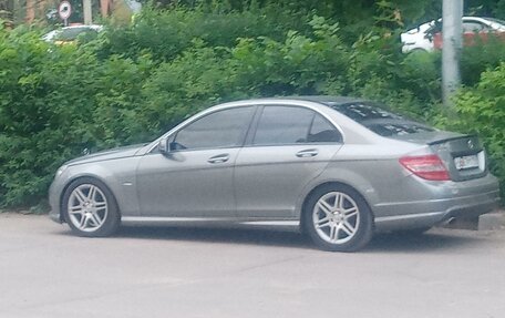 Mercedes-Benz C-Класс, 2010 год, 1 250 000 рублей, 13 фотография