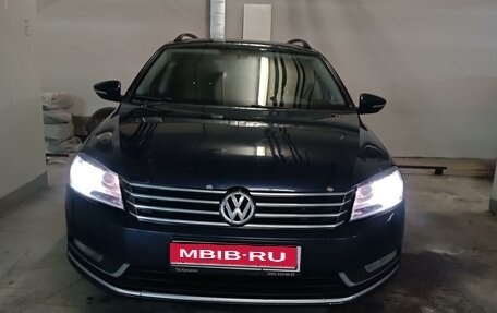 Volkswagen Passat B7, 2012 год, 1 050 000 рублей, 1 фотография