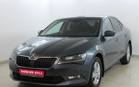 Skoda Superb III рестайлинг, 2017 год, 2 085 000 рублей, 1 фотография