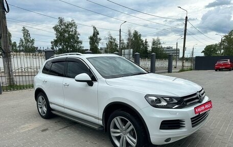 Volkswagen Touareg III, 2013 год, 2 980 000 рублей, 2 фотография