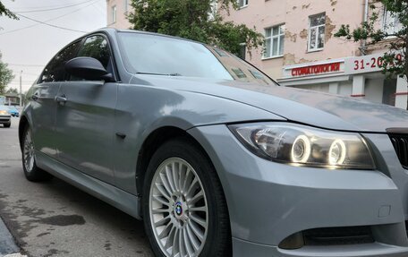 BMW 3 серия, 2006 год, 950 000 рублей, 1 фотография