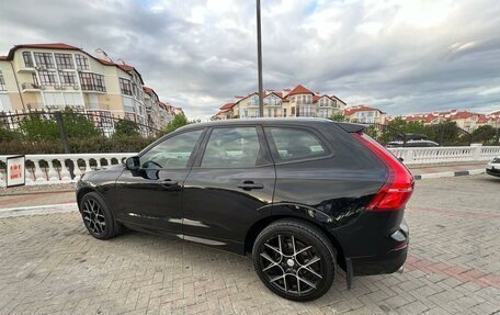 Volvo XC60 II, 2018 год, 2 599 999 рублей, 3 фотография
