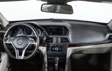Mercedes-Benz E-Класс, 2012 год, 1 528 000 рублей, 13 фотография
