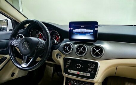 Mercedes-Benz GLA, 2019 год, 2 469 000 рублей, 14 фотография