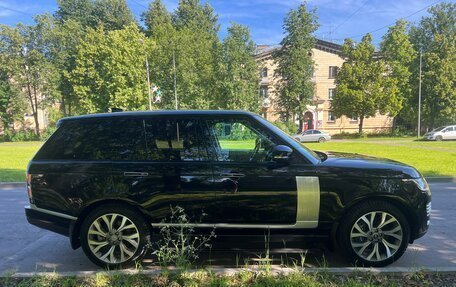 Land Rover Range Rover IV рестайлинг, 2018 год, 10 450 000 рублей, 4 фотография