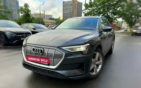 Audi e-tron I, 2020 год, 5 270 000 рублей, 10 фотография