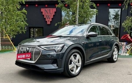 Audi e-tron I, 2020 год, 5 270 000 рублей, 3 фотография