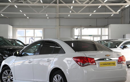 Chevrolet Cruze II, 2011 год, 749 000 рублей, 5 фотография