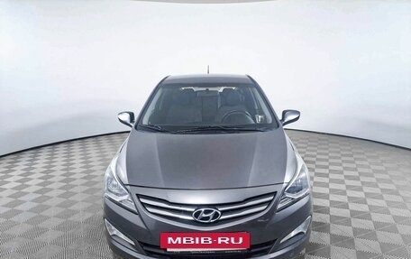 Hyundai Solaris II рестайлинг, 2015 год, 1 362 000 рублей, 2 фотография