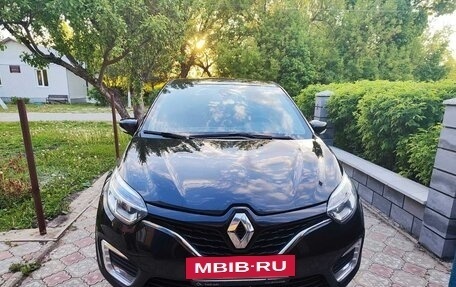 Renault Kaptur I рестайлинг, 2018 год, 1 550 000 рублей, 2 фотография