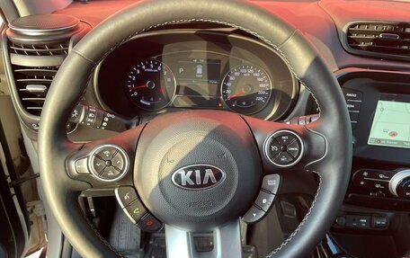 KIA Soul II рестайлинг, 2019 год, 1 840 000 рублей, 10 фотография