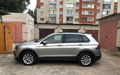 Volkswagen Tiguan II, 2017 год, 1 680 000 рублей, 11 фотография