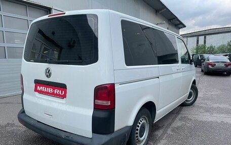 Volkswagen Caravelle T5, 2013 год, 1 849 000 рублей, 3 фотография