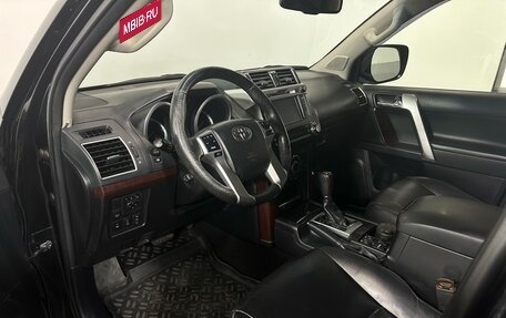 Toyota Land Cruiser Prado 150 рестайлинг 2, 2014 год, 3 299 000 рублей, 9 фотография