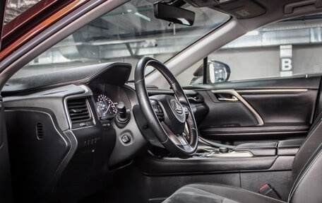 Lexus RX IV рестайлинг, 2019 год, 3 987 000 рублей, 10 фотография