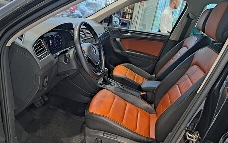 Volkswagen Tiguan II, 2018 год, 3 367 000 рублей, 16 фотография