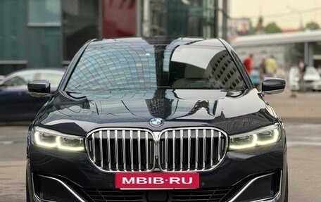 BMW 7 серия, 2019 год, 5 250 000 рублей, 3 фотография