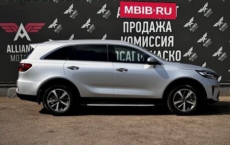 KIA Sorento III Prime рестайлинг, 2018 год, 3 055 000 рублей, 10 фотография