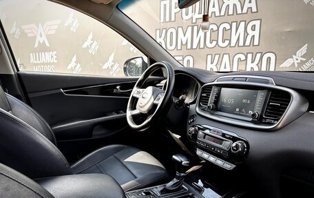 KIA Sorento III Prime рестайлинг, 2018 год, 3 055 000 рублей, 29 фотография