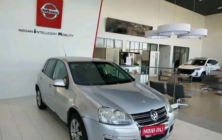 Volkswagen Golf V, 2008 год, 439 000 рублей, 3 фотография