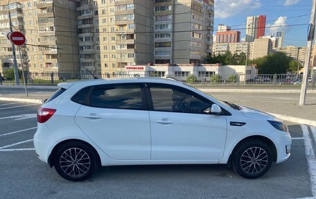 KIA Rio III рестайлинг, 2013 год, 1 000 000 рублей, 6 фотография