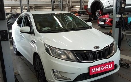 KIA Rio III рестайлинг, 2012 год, 866 210 рублей, 2 фотография