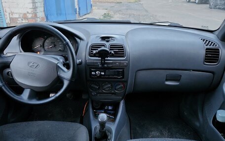 Hyundai Accent II, 2005 год, 350 000 рублей, 7 фотография