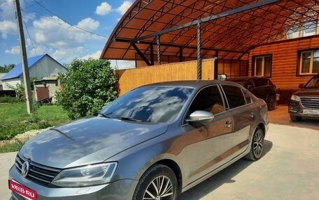 Volkswagen Jetta VI, 2017 год, 1 380 000 рублей, 1 фотография