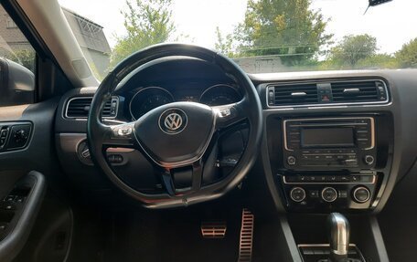 Volkswagen Jetta VI, 2017 год, 1 380 000 рублей, 8 фотография