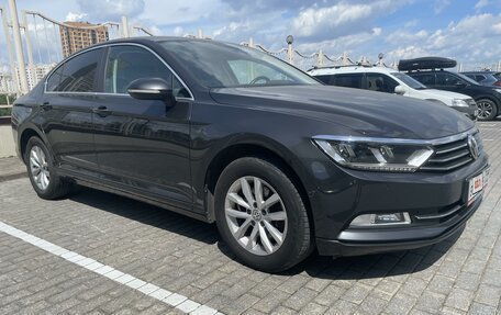 Volkswagen Passat B8 рестайлинг, 2019 год, 2 300 000 рублей, 3 фотография
