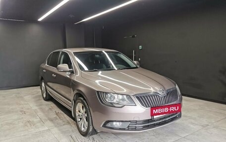 Skoda Superb III рестайлинг, 2014 год, 1 147 000 рублей, 3 фотография