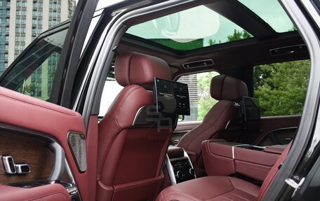 Land Rover Range Rover IV рестайлинг, 2023 год, 26 700 000 рублей, 20 фотография