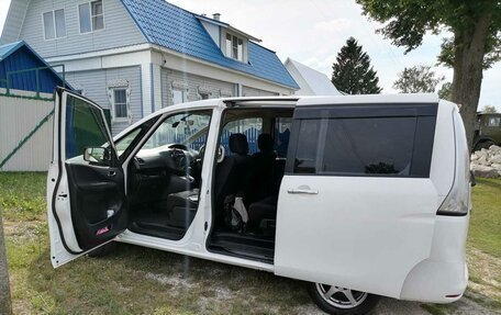 Nissan Serena IV, 2012 год, 1 430 000 рублей, 18 фотография