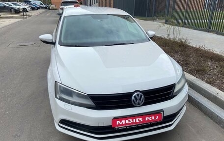 Volkswagen Jetta VI, 2015 год, 879 999 рублей, 2 фотография