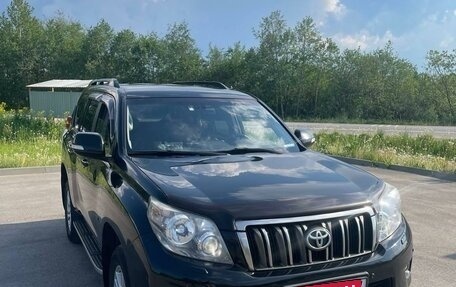 Toyota Land Cruiser Prado 150 рестайлинг 2, 2012 год, 3 200 000 рублей, 7 фотография