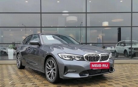 BMW 3 серия, 2019 год, 3 240 000 рублей, 3 фотография