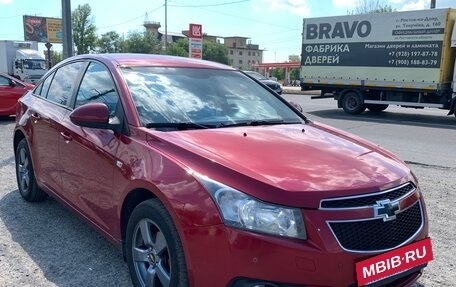 Chevrolet Cruze II, 2009 год, 795 000 рублей, 3 фотография