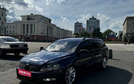 Volkswagen Passat B7, 2012 год, 1 350 000 рублей, 2 фотография