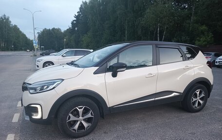 Renault Kaptur I рестайлинг, 2017 год, 1 900 000 рублей, 1 фотография