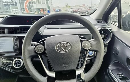 Toyota Aqua I, 2019 год, 1 549 000 рублей, 19 фотография