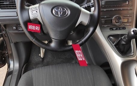 Toyota Auris II, 2008 год, 700 000 рублей, 23 фотография