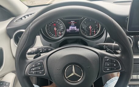 Mercedes-Benz CLA, 2018 год, 2 350 000 рублей, 12 фотография