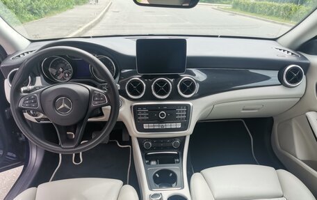 Mercedes-Benz CLA, 2018 год, 2 350 000 рублей, 13 фотография