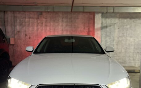 Audi A4, 2015 год, 3 000 100 рублей, 4 фотография