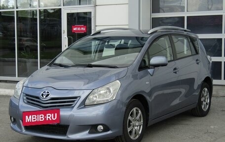 Toyota Verso I, 2010 год, 1 300 000 рублей, 4 фотография