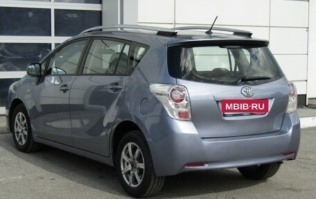 Toyota Verso I, 2010 год, 1 300 000 рублей, 10 фотография