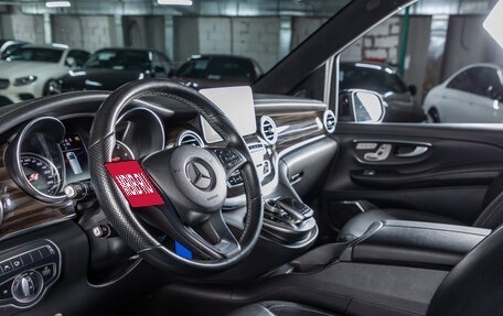 Mercedes-Benz V-Класс, 2018 год, 5 999 000 рублей, 7 фотография