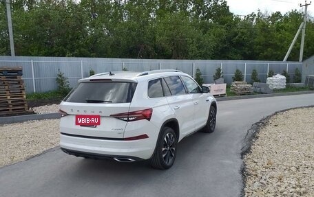 Skoda Kodiaq I, 2023 год, 4 920 000 рублей, 5 фотография